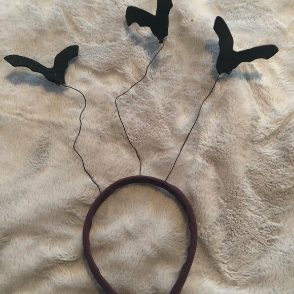 Night Wing Bat Teen Costume - Picture 4 of 5
